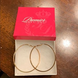 Premier Designs Jewelry Rose Gold earrings